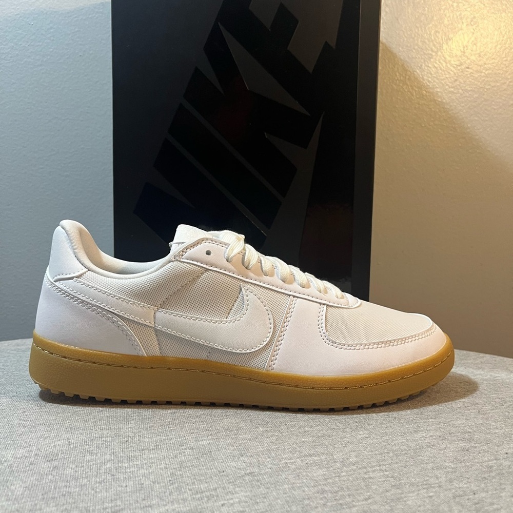 Nike Field General White Gum Athletic Women's Shoe Size 8.5 FZ5593 101 - Picture 2 of 10